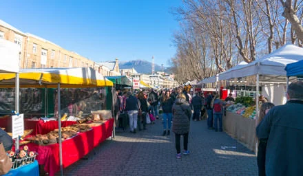 Salamanca Farmers market in Hobart, held every Saturday has a diverse range of nearly 300 stallholders.