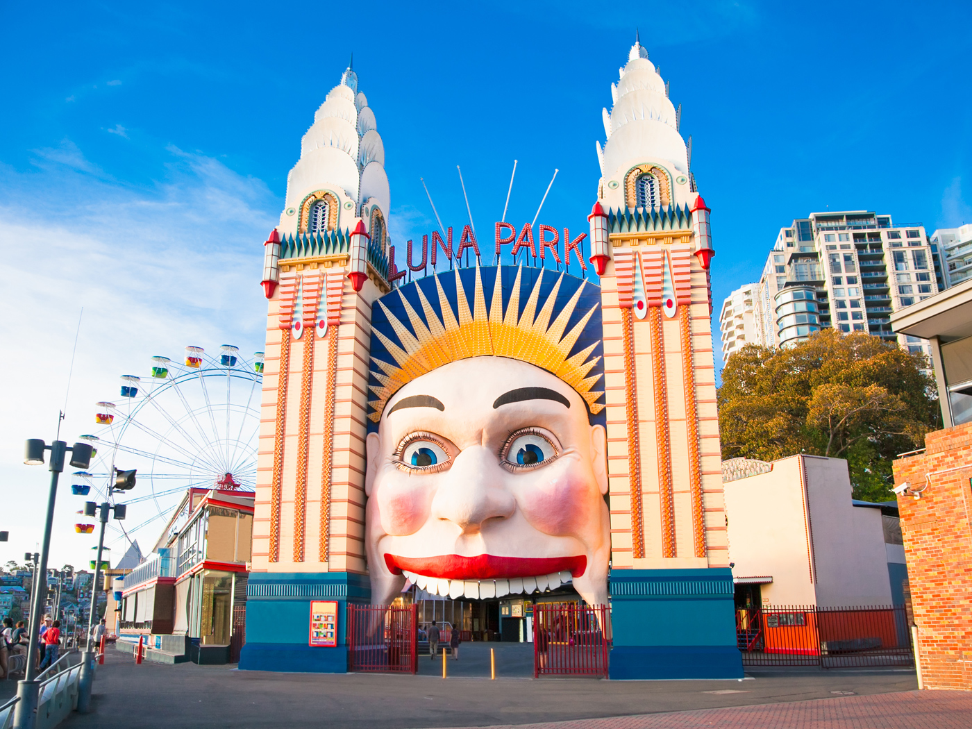 Lunar Park Absolutely Australia