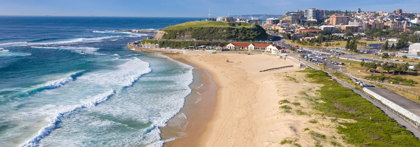 Explore Nobby’s Beach