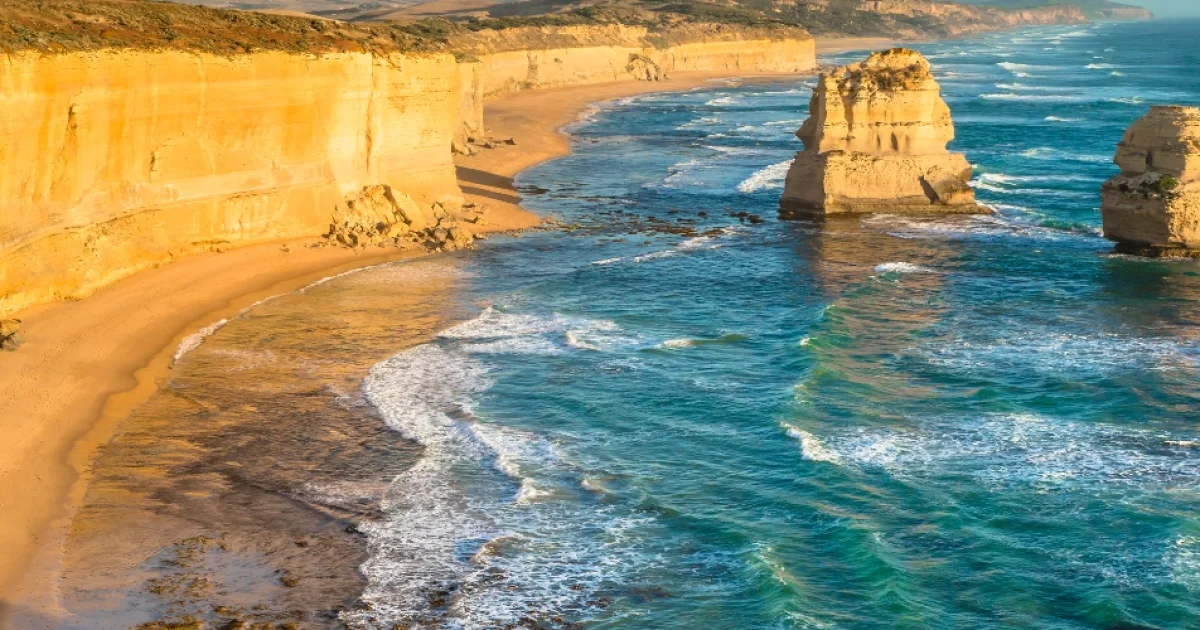 Great Pcean Drive History and Wonders of the Great Ocean Road | Absolutely Australia