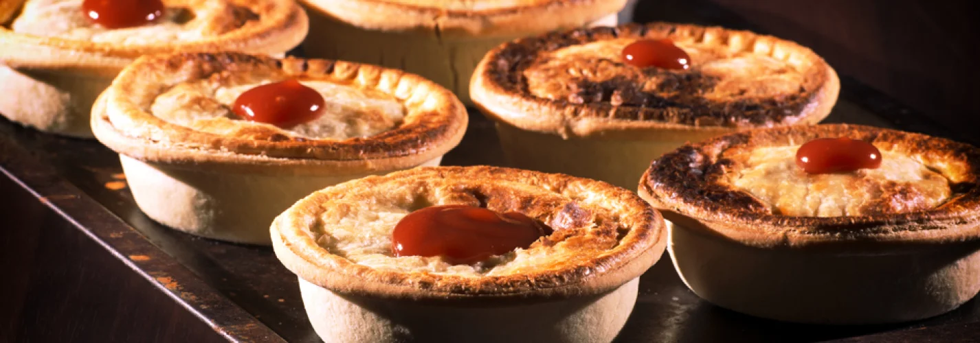 Meat pies & tomato sauce